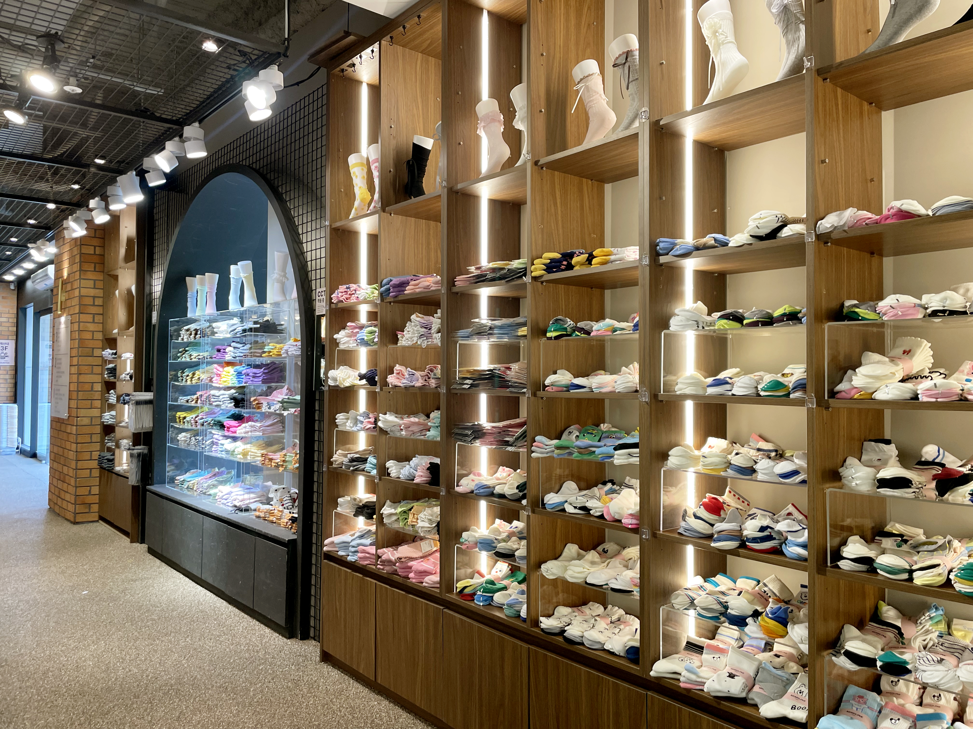 Mimi Line Dongdaemun Branch