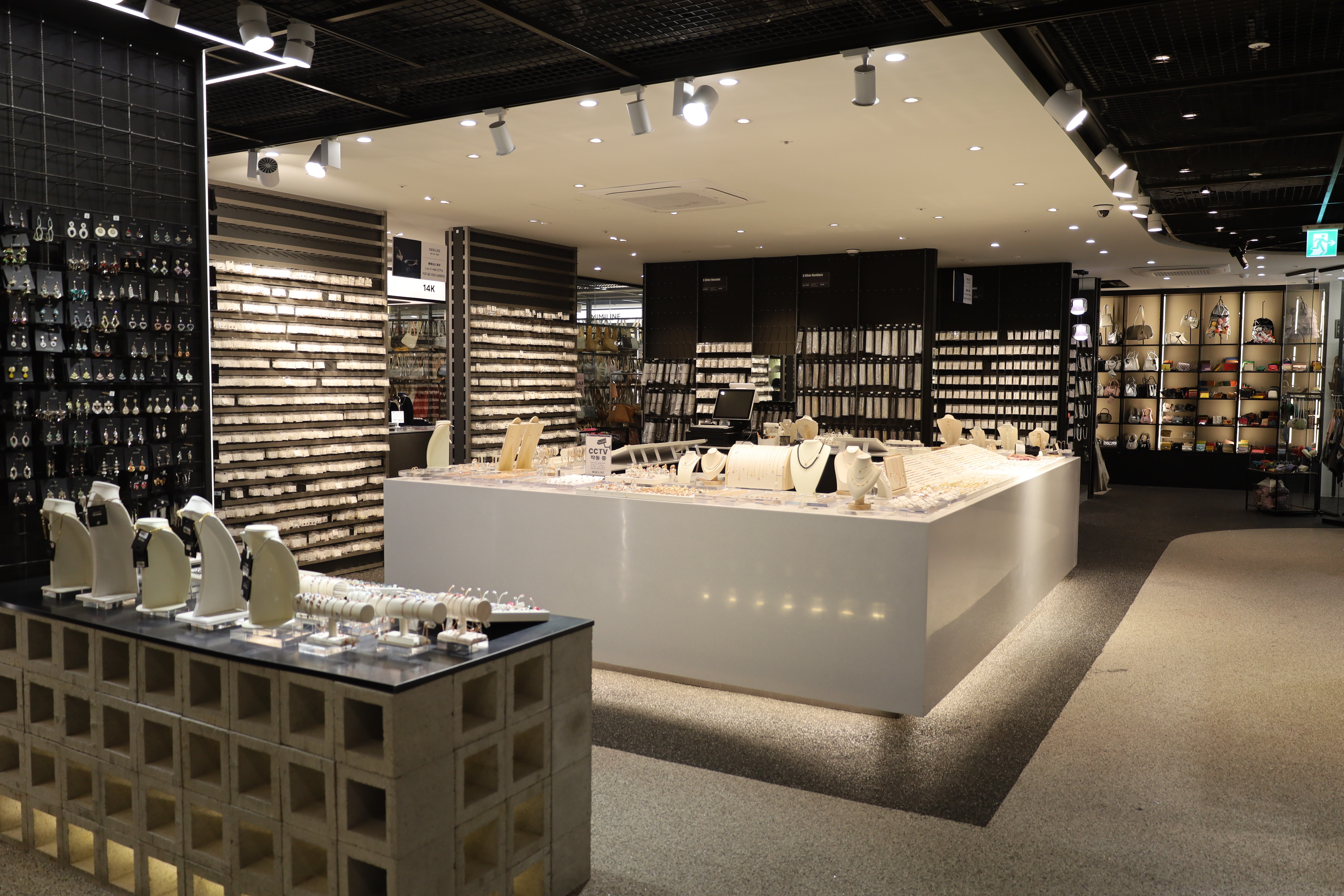 Mimi Line Dongdaemun Branch