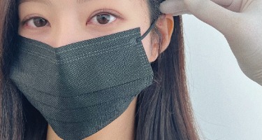 Just by doing brows + eyeliner, my morning makeup changed 🤍